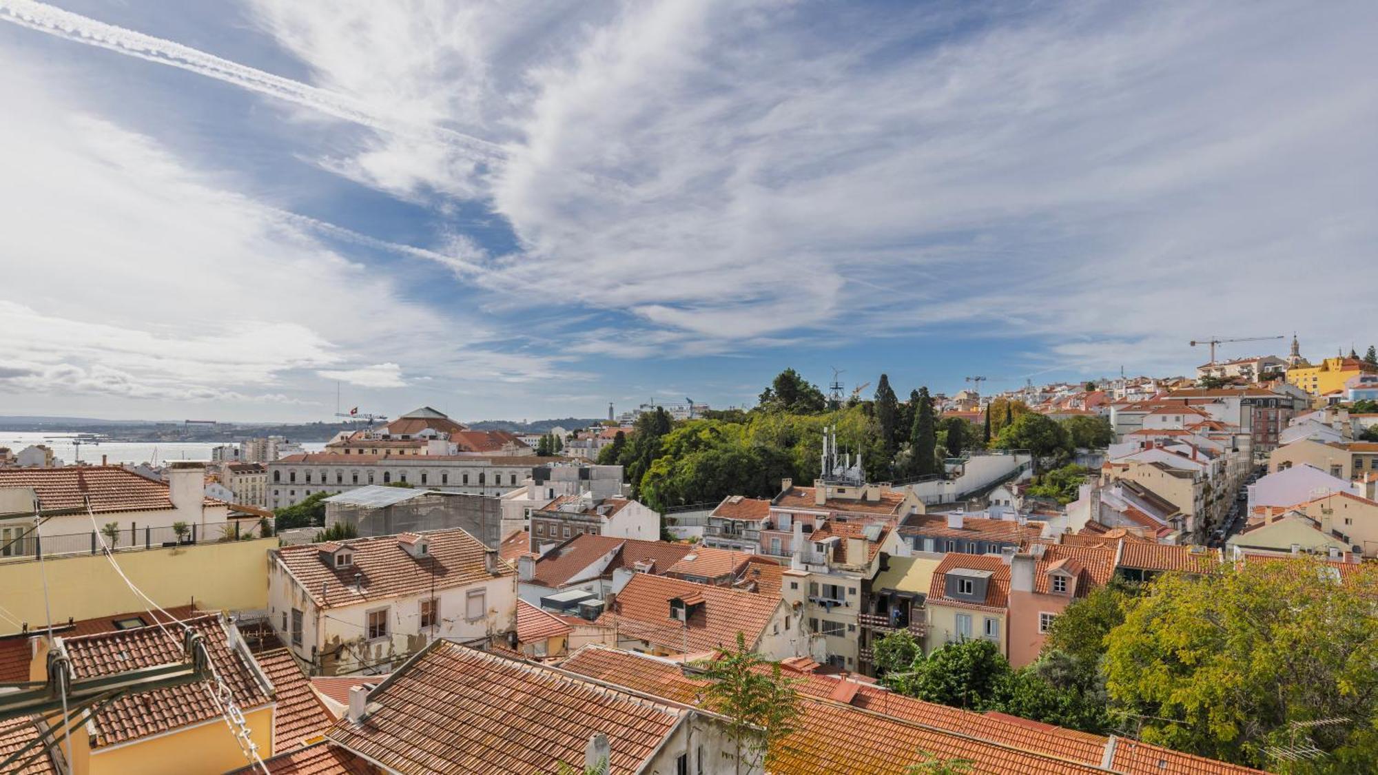 Sunny Design Apt In Praca Das Flores By Lovelystay Lisboa Eksteriør bilde