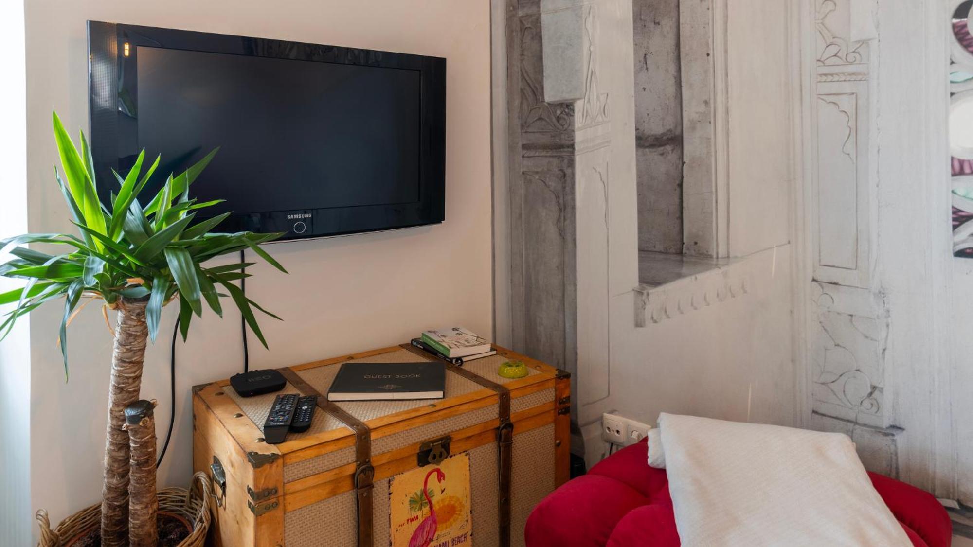 Sunny Design Apt In Praca Das Flores By Lovelystay Lisboa Eksteriør bilde