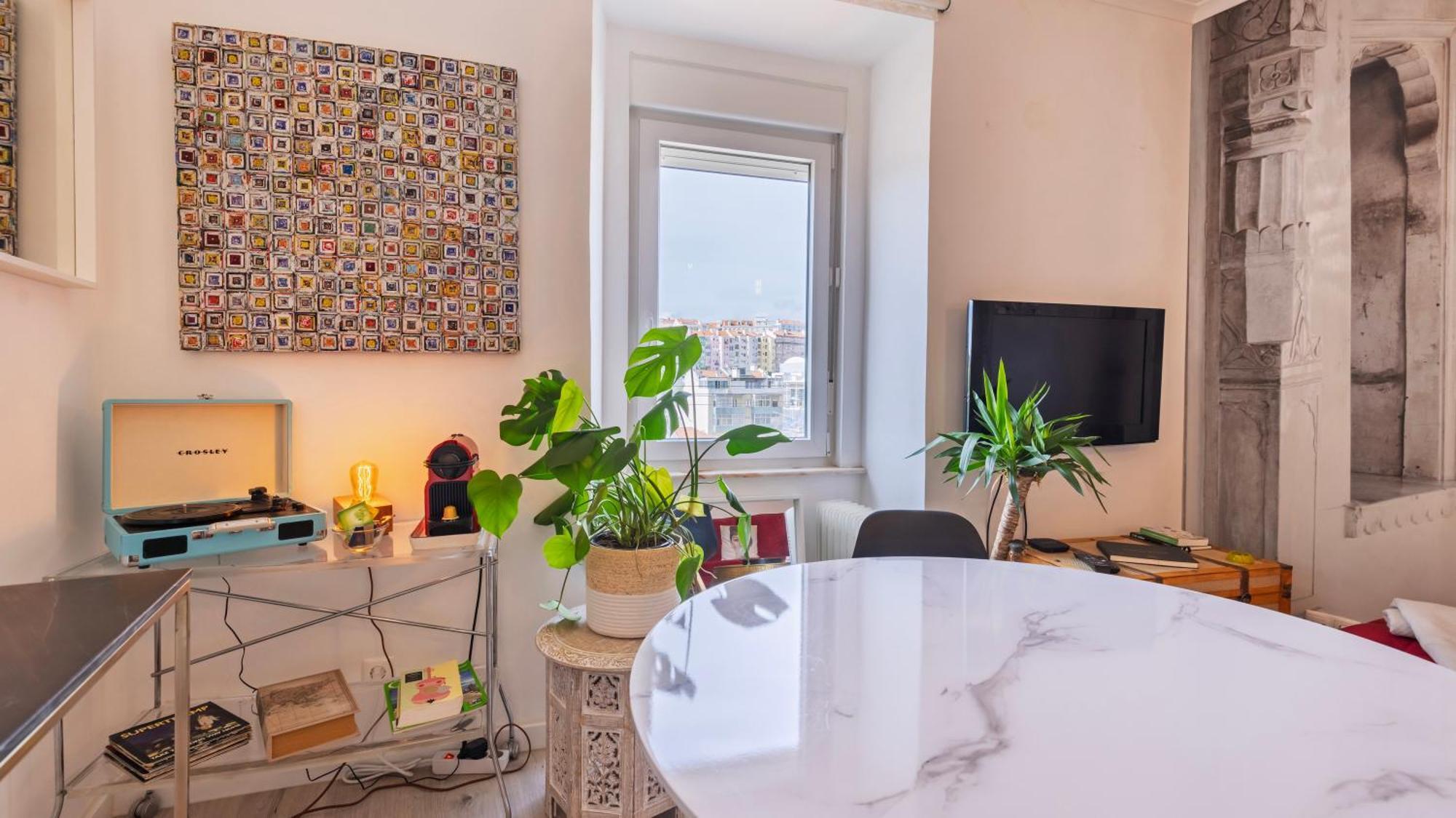 Sunny Design Apt In Praca Das Flores By Lovelystay Lisboa Eksteriør bilde